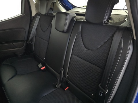 Clio Dynamique S Nav Hatchback 0.9 Manual Petrol