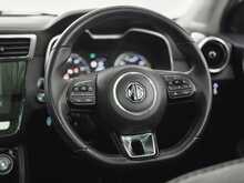 MG MG ZS Exclusive 