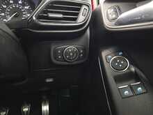 Ford Fiesta T EcoBoost ST-Line 