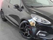 Ford Fiesta T EcoBoost ST-2 