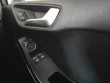 Ford Fiesta T EcoBoost ST-2 