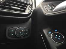 Ford Fiesta T EcoBoost ST-2 