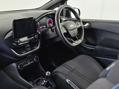 1.5T EcoBoost ST-2 Hatchback 3dr Petrol Manual Euro 6 (200 ps)