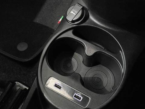 1.0 MHEV Sport Hatchback 3dr Petrol Manual Euro 6 (s/s) (70 bhp)