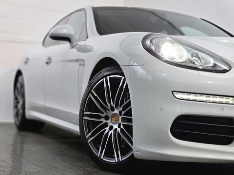 3.6 V6 PDK Panamera Edition Saloon Petrol