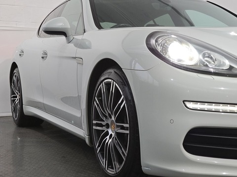 3.6 V6 PDK Panamera Edition Saloon Petrol
