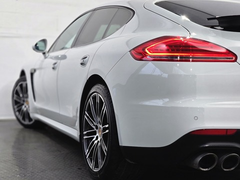 3.6 V6 PDK Panamera Edition Saloon Petrol