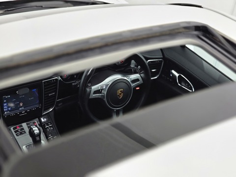 3.6 V6 PDK Panamera Edition Saloon Petrol