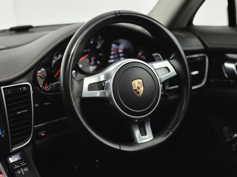 3.6 V6 PDK Panamera Edition Saloon Petrol