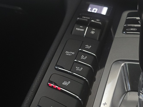 3.6 V6 PDK Panamera Edition Saloon Petrol