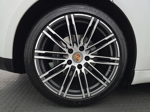 3.6 V6 PDK Panamera Edition Saloon Petrol
