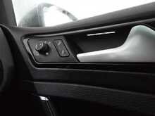 Volkswagen Golf TSI BlueMotion Tech R 