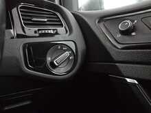 Volkswagen Golf TSI BlueMotion Tech R 