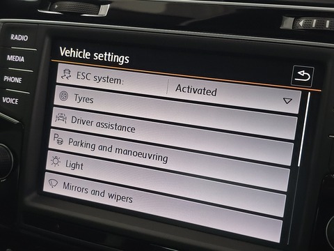 2.0 TSI BlueMotion Tech R Hatchback 5dr Petrol Manual 4Motion Euro 6 (s/s) (300 ps)