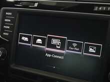 Volkswagen Golf TSI BlueMotion Tech R 