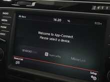 Volkswagen Golf TSI BlueMotion Tech R 