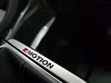 Volkswagen Golf TSI BlueMotion Tech R 