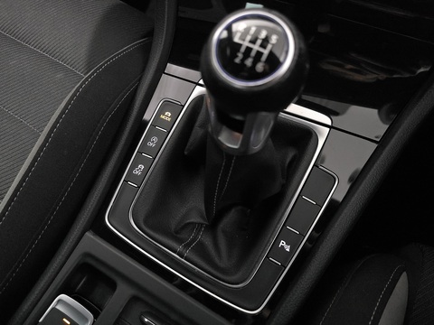 2.0 TSI BlueMotion Tech R Hatchback 5dr Petrol Manual 4Motion Euro 6 (s/s) (300 ps)