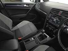 Volkswagen Golf TSI BlueMotion Tech R 