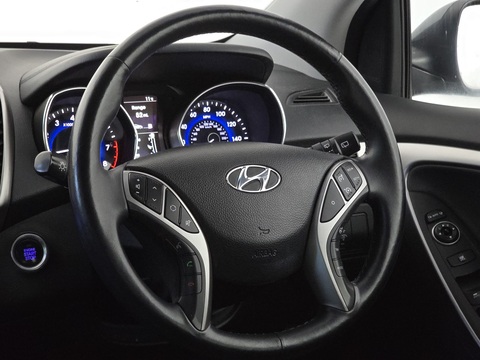 1.6 Premium Hatchback 5dr Petrol Manual Euro 6 (120 ps)