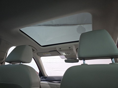 2.0 TDI Laurin & Klement Hatchback 5dr Diesel DSG Auto 6Spd 4WD Euro 6 (s/s) (190 ps)