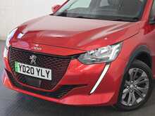 Peugeot E-208 Allure 