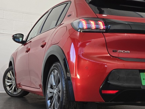 50kWh Allure Hatchback 5dr Electric Auto (136 ps)