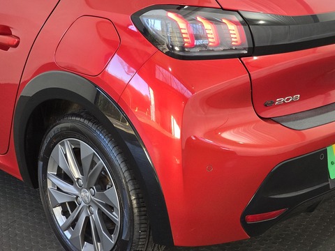 50kWh Allure Hatchback 5dr Electric Auto (136 ps)