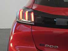 Peugeot E-208 Allure 