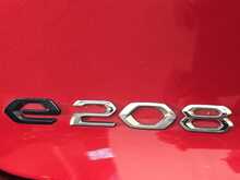 Peugeot E-208 Allure 