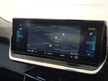 Peugeot E-208 Allure 