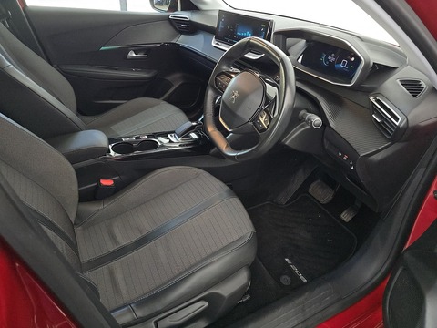 50kWh Allure Hatchback 5dr Electric Auto (136 ps)