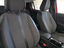 Peugeot E-208 Allure 