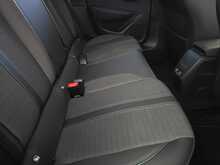 Peugeot E-208 Allure 