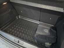 Peugeot E-208 Allure 