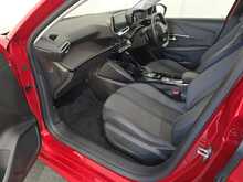 Peugeot E-208 Allure 