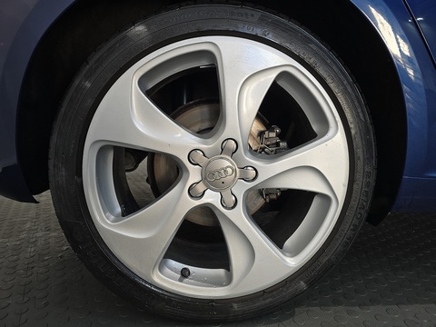 2.0 TDI Sport Sportback 5dr Diesel Manual Euro 5 (s/s) (150 ps)