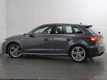 Audi A3 TFSI CoD S line 