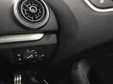 Audi A3 TFSI CoD S line 