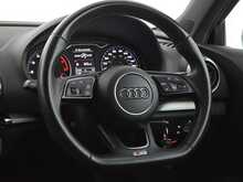 Audi A3 TFSI CoD S line 