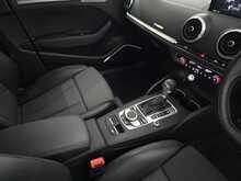 Audi A3 TFSI CoD S line 