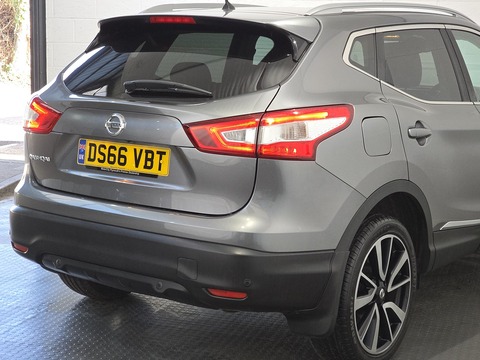 1.6 dCi Tekna SUV 5dr Diesel Manual 2WD Euro 6 (s/s) (130 ps)