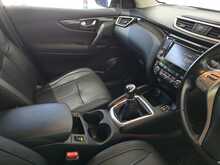 Nissan Qashqai dCi Tekna 