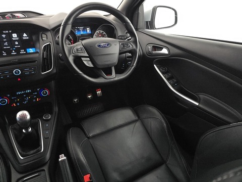 2.0T EcoBoost ST-3 Hatchback 5dr Petrol Manual Euro 6 (s/s) (250 ps)
