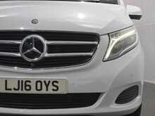 Mercedes-Benz V-Class V220d BlueTEC SE G-Tronic+ 