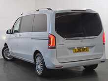 Mercedes-Benz V-Class V220d BlueTEC SE G-Tronic+ 