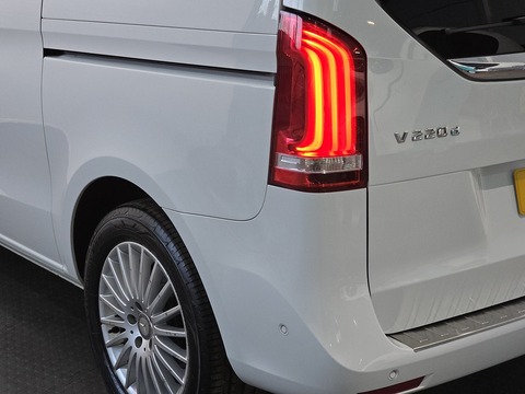 V220d MPV 