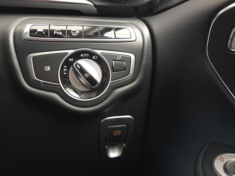 V220d MPV 
