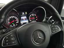 Mercedes-Benz V-Class V220d BlueTEC SE G-Tronic+ 