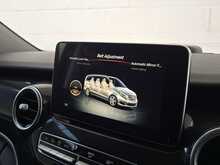 Mercedes-Benz V-Class V220d BlueTEC SE G-Tronic+ 